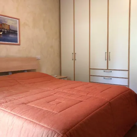 Gardazzurro Lago Di Garda Паденге-суль-Гарда