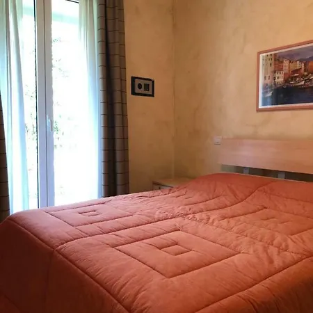 Gardazzurro Lago Di Garda Hotel apartamentowy Padenghe sul Garda